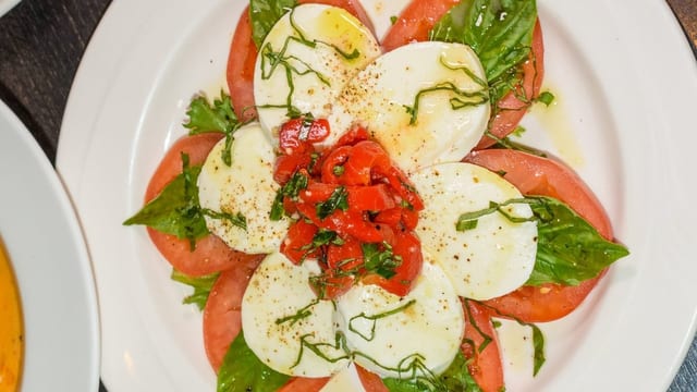 Mozzarella Pomodoro.
